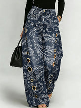 Exotic Vintage Paisley Decorative Pattern Women's Cotton Denim Pants